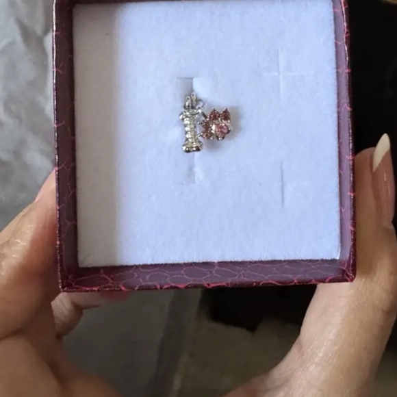 Fashion Pink Craftsmanship Inlaid Rhinestone Cute Paw Print Bone Pendant - Picture 5 of 7